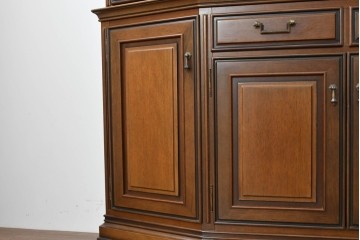 中古　美品　maruni(マルニ木工)　端正なデザインが魅力の照明付きキャビネット　定価約130万円　(R-090135)