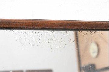 イギリスアンティーク　オーク材　ゴシック調の装飾が美しいドレッシングチェスト　(R-090140)