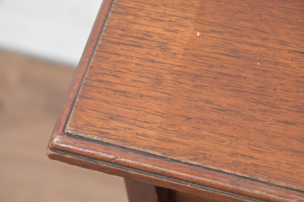 【簡易リペア限定品】　イギリスアンティーク　1910年から1930年頃　オーク材　16杯の引き出しを備えた卓上引き出し　(R-090143)