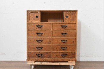 和製ヴィンテージ　上手物!!　職人手作り　高級家具　前面(欅材)　内部(桐材)　天板・側面(ヒノキ材)　木目が美しい引き出し10杯の収納棚　(R-090149)