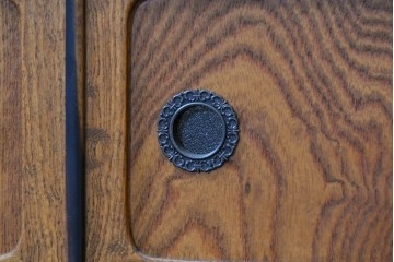 和製ヴィンテージ　上手物!!　職人手作り　高級家具　前面(欅材)　内部(桐材)　天板・側面(ヒノキ材)　木目が美しい引き出し10杯の収納棚　(R-090149)