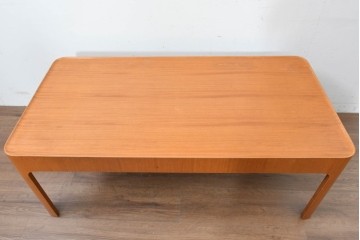 和製ヴィンテージ　天童木工(Tendo)　剣持勇氏デザイン　Haco(箱)　T-6002　やわらかなフォルムのセンターテーブル　現行定価約34万円　(R-090155)