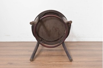 アンティーク家具　THONET(トーネット)　座面の意匠が目を引くベントウッドアームチェア　(R-090159)
