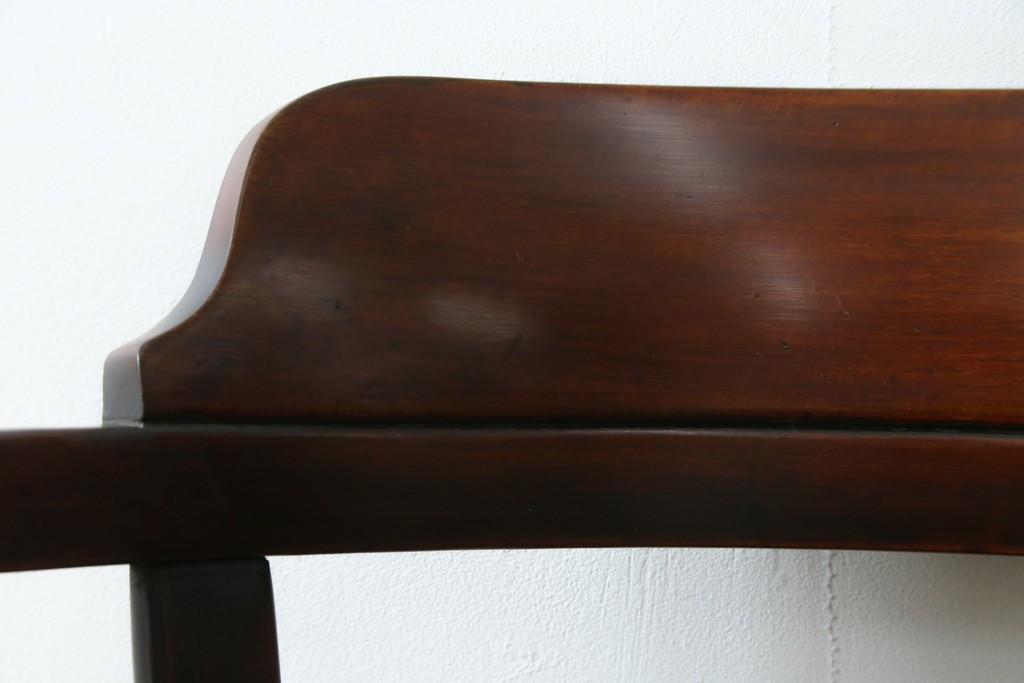 アンティーク家具　THONET(トーネット)　座面の意匠が目を引くベントウッドアームチェア　(R-090159)