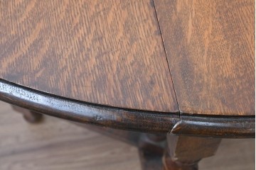 イギリスアンティーク　オーク材　ツイストレッグが目を引くゲートレッグテーブル　(R-090167)