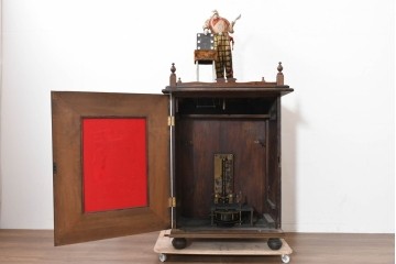  ヨーロッパアンティーク　1910年から1940年頃　激レア!　Clown Escamoteur(手品師のピエロ)　精巧なからくりと圧倒的な存在感が目を惹く大型オートマタ付きオルゴール(R-090168)