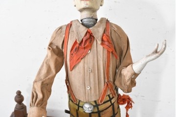 ヨーロッパアンティーク　1910年から1940年頃　激レア!　Clown Escamoteur(手品師のピエロ)　精巧なからくりと圧倒的な存在感が目を惹く大型オートマタ付きオルゴール(R-090168)
