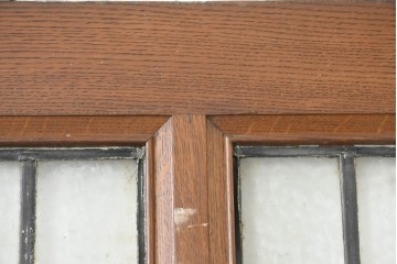 アンティーク建具　1920年から1930年頃　オーク材　ひし形意匠のステンドグラス入りドア 2枚(1対) セット　(R-090169)
