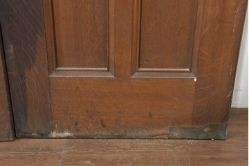 アンティーク建具　1920年から1930年頃　オーク材　ひし形意匠のステンドグラス入りドア 2枚(1対) セット　(R-090169)