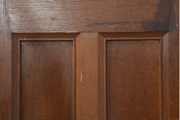アンティーク建具　1920年から1930年頃　オーク材　ひし形意匠のステンドグラス入りドア 2枚(1対) セット　(R-090169)