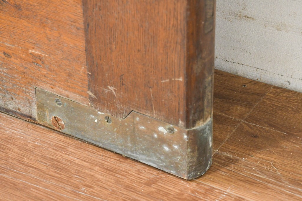 アンティーク建具　1920年から1930年頃　オーク材　ひし形意匠のステンドグラス入りドア2枚(1対)セット　(R-090170)