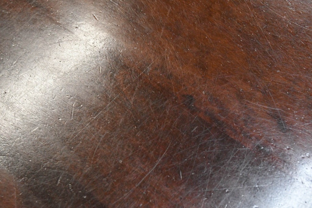 中古　松本民芸家具　F型食卓　クラシカルな脚のデザインが目を引くダイニングテーブル　定価約42万円　(R-090176)