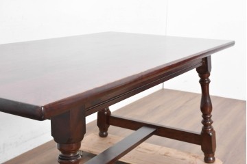 中古　松本民芸家具　F型食卓　クラシカルな脚のデザインが目を引くダイニングテーブル　定価約42万円　(R-090176)