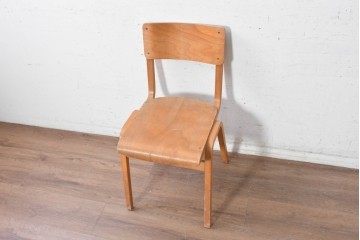 イギリスヴィンテージ　スタッキングできるスクールチェア　(R-090188)