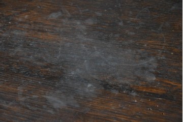 イギリスアンティーク　オーク材　ツイストレッグがクラシカルなキャビネット　(R-090190)