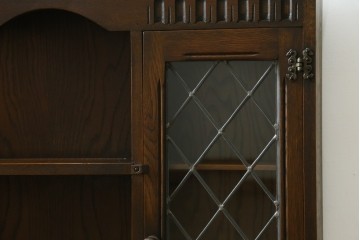 イギリスヴィンテージ　ステンドグラスの扉が上品なウォールキャビネット　(R-090192)