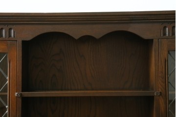 イギリスヴィンテージ　ステンドグラスの扉が上品なウォールキャビネット　(R-090192)