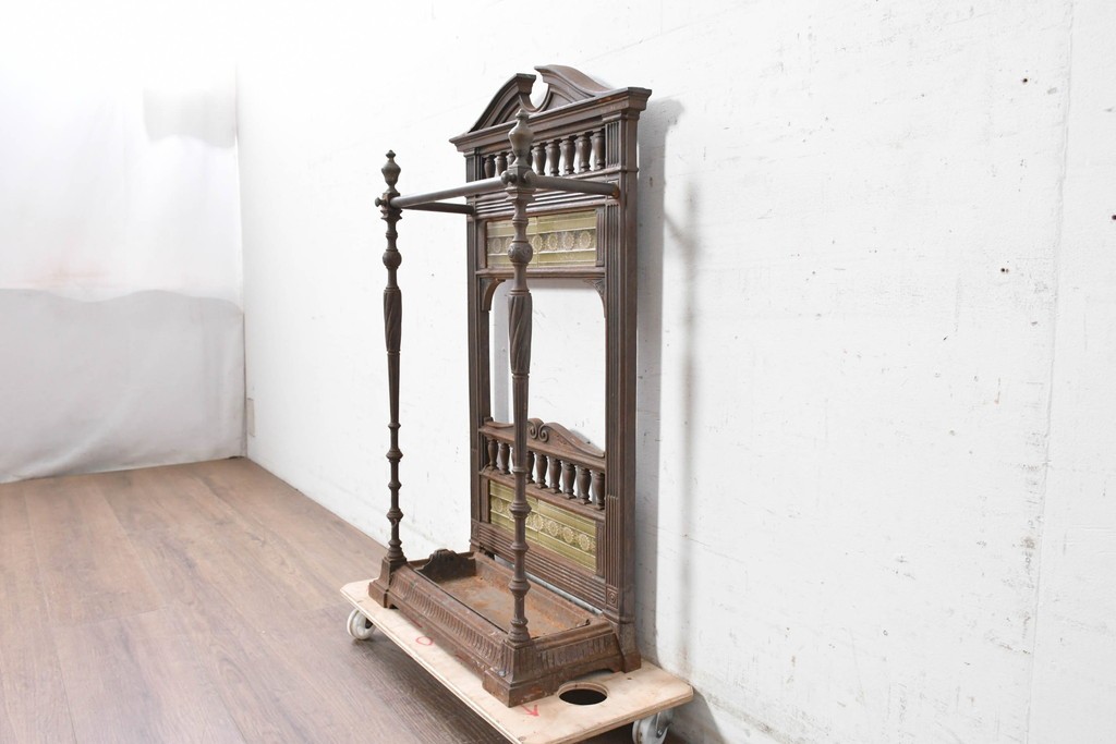 鉄杯　発掘品　古道具　アンティーク　美術品　鉄 公式】アンティーク家具ラフジュ工房商品詳細ページイギリス