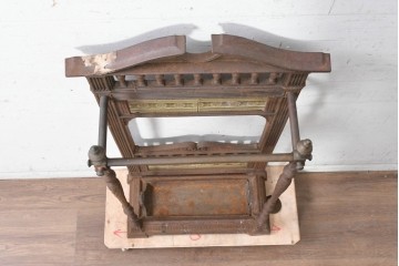 イギリスアンティーク　1920年頃　高級品!　鉄鋳物・真鍮　花模様のタイルが可愛らしいステッキスタンド兼傘立て　(R-090193)