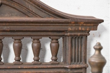 イギリスアンティーク　1920年頃　高級品!　鉄鋳物・真鍮　花模様のタイルが可愛らしいステッキスタンド兼傘立て　(R-090193)