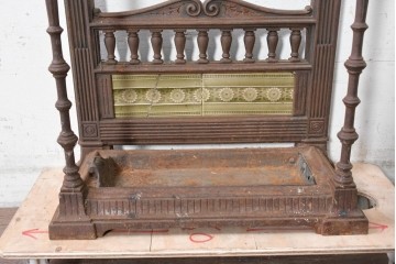イギリスアンティーク　1920年頃　高級品!　鉄鋳物・真鍮　花模様のタイルが可愛らしいステッキスタンド兼傘立て　(R-090193)