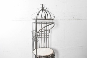 中古　美品　曲線装飾が優雅なバードケージ型ワインラック　(R-090196)