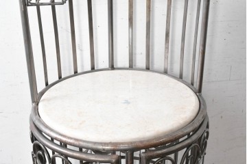 中古　美品　曲線装飾が優雅なバードケージ型ワインラック　(R-090196)