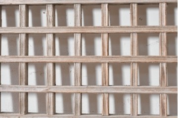 中国アンティーク建具　李朝風建具　素朴な格子デザインの窓1枚　(R-090202)