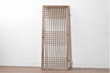 中国アンティーク建具　李朝風建具　素朴な格子デザインの窓1枚　(R-090203)