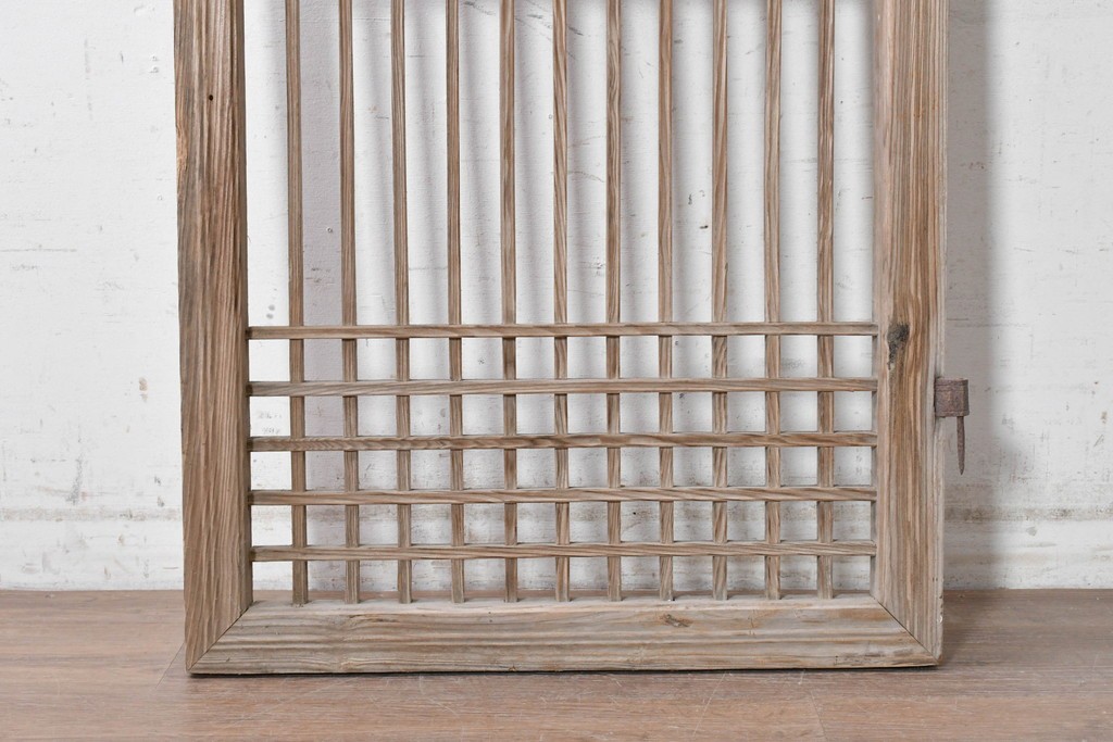 中国アンティーク建具　李朝風建具　素朴な格子デザインの窓1枚　(R-090203)