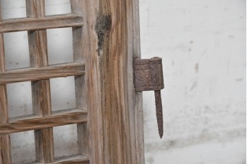 中国アンティーク建具　李朝風建具　素朴な格子デザインの窓1枚　(R-090203)