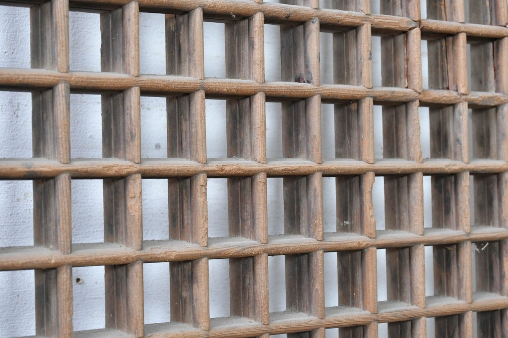 中国アンティーク建具　李朝風建具　素朴な格子デザインの窓1枚　(R-090204)