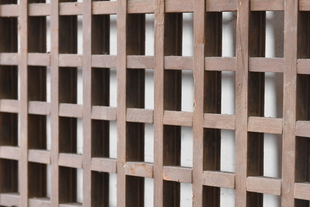 中国アンティーク建具　李朝風建具　素朴な格子デザインの窓1枚　(R-090204)