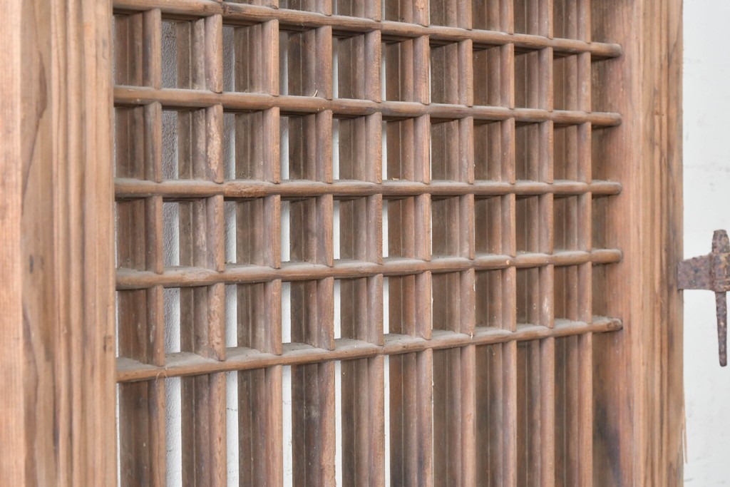 中国アンティーク建具　李朝風建具　素朴な格子デザインの窓1枚　(R-090205)