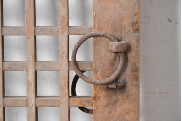 中国アンティーク建具　李朝風建具　素朴な格子デザインの窓1枚　(R-090205)