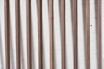 中国アンティーク建具　李朝風建具　素朴な格子デザインの窓1枚　(R-090206)