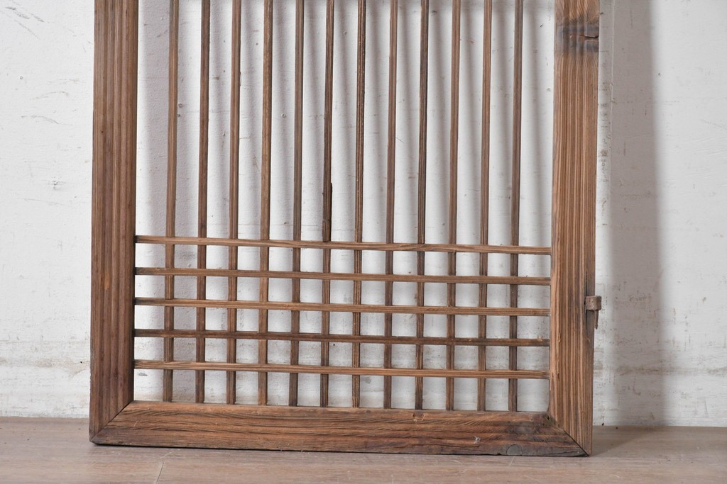 中国アンティーク建具　李朝風建具　素朴な格子デザインの窓1枚　(R-090207)