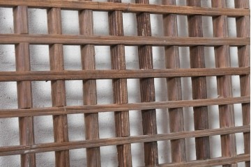 中国アンティーク建具　李朝風建具　素朴な格子デザインの窓1枚　(R-090207)