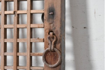 中国アンティーク建具　李朝風建具　素朴な格子デザインの窓1枚　(R-090207)
