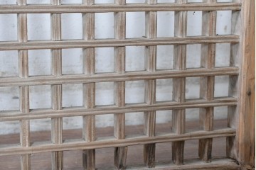 中国アンティーク建具　李朝風建具　素朴な格子デザインの窓1枚　(R-090208)