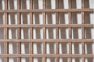 中国アンティーク建具　李朝風建具　素朴な格子デザインの窓1枚　(R-090209)