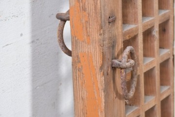 中国アンティーク建具　李朝風建具　素朴な格子デザインの窓1枚　(R-090209)