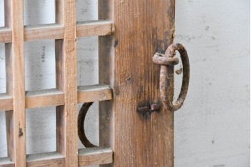 中国アンティーク建具　李朝風建具　素朴な格子デザインの窓1枚　(R-090210)