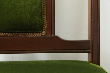 中古　美品　神戸洋家具　メープル不二屋　クラシカルなダイニングチェア　(R-090218)
