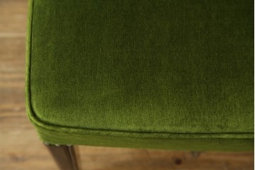 中古　美品　神戸洋家具　メープル不二屋　クラシカルなダイニングチェア　(R-090218)