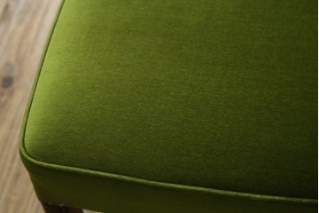 中古　美品　神戸洋家具　メープル不二屋　クラシカルなダイニングチェア　(R-090218)