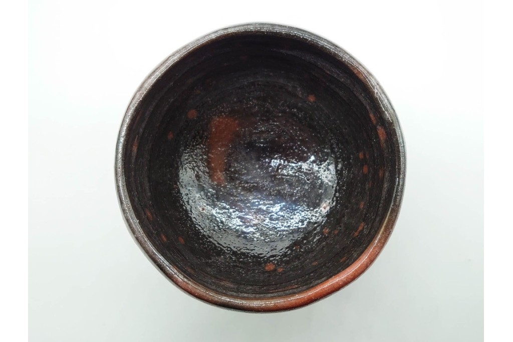十四代 楽吉左衛門　楽焼　直径約12cm(3.9寸)　銘「瑞雲」　赤砂釉の茶碗　而妙斎書付あり　共箱付き　(R-090221)
