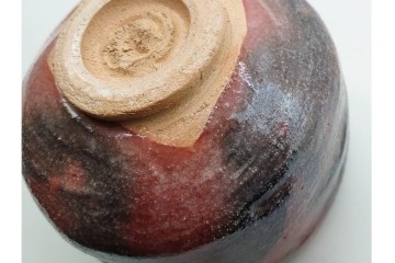 十四代 楽吉左衛門　楽焼　直径約12cm(3.9寸)　銘「瑞雲」　赤砂釉の茶碗　而妙斎書付あり　共箱付き　(R-090221)