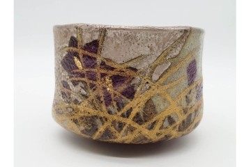 六代 清水六兵衛　京焼　直径約12cm(3.9寸)　古稀彩による桔梗文が印象的な茶碗　共箱付き　(R-090223)