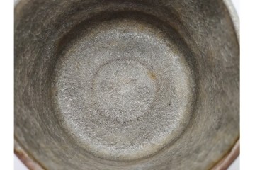 六代 清水六兵衛　京焼　直径約12cm(3.9寸)　古稀彩による桔梗文が印象的な茶碗　共箱付き　(R-090223)